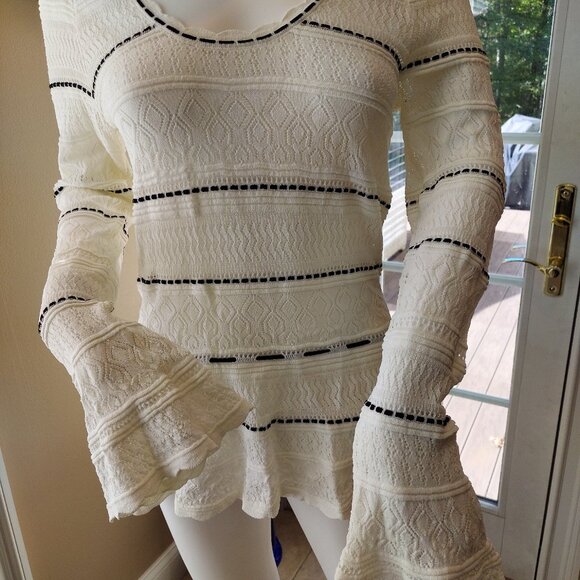 NWOT Venus sweater - Picture 4 of 12